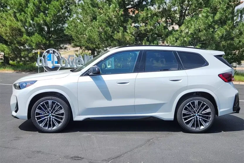2025 Bmw X1 M35i photo 1