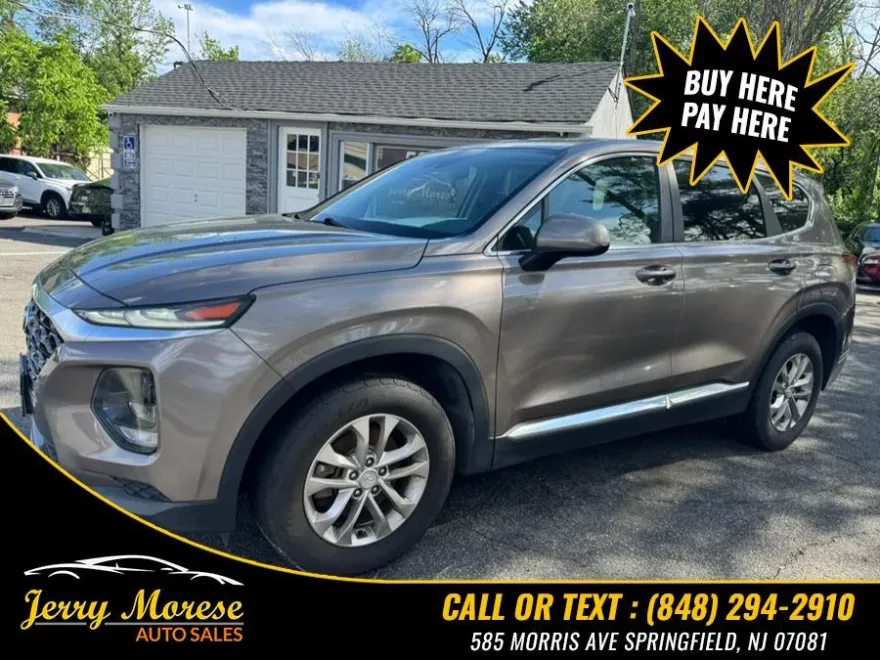 2019 Hyundai Santa Fe SE photo 1