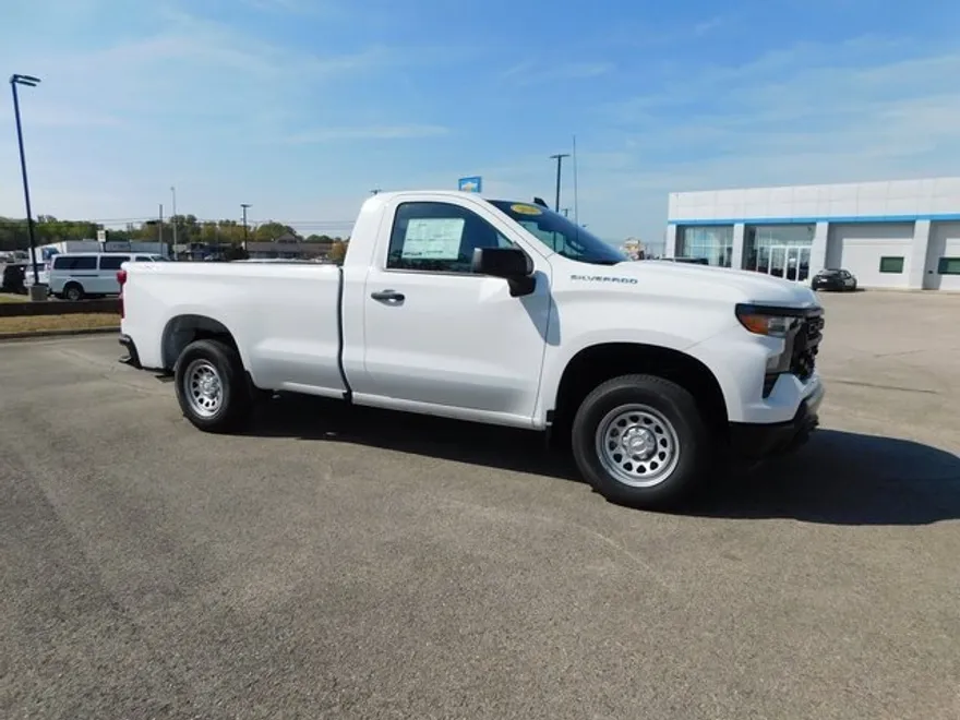 2026 Chevrolet Silverado 1500 photo 1