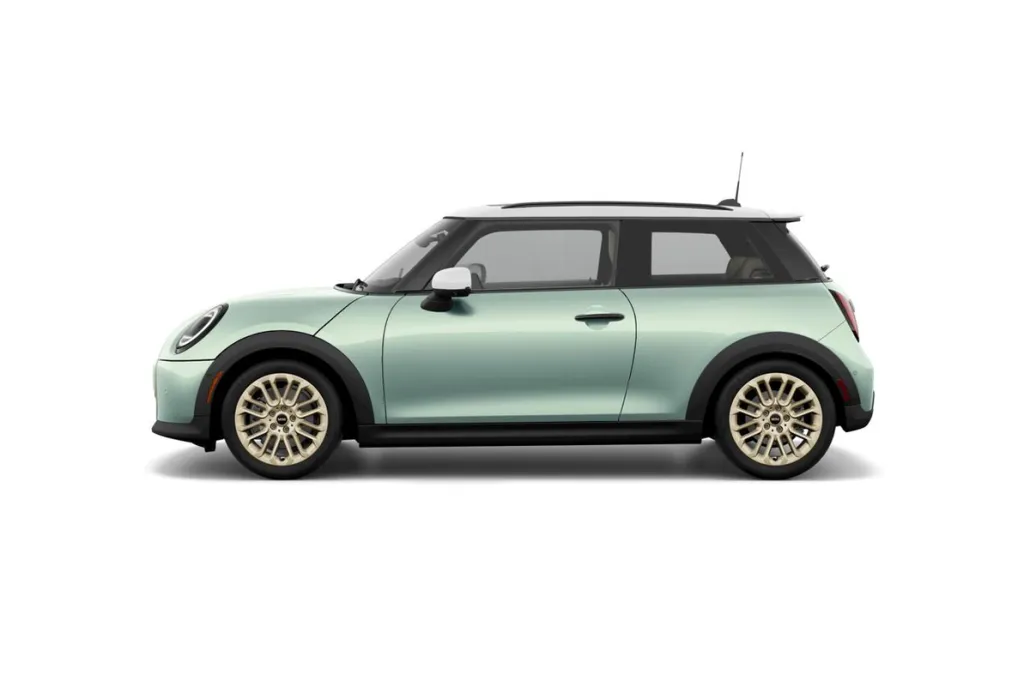 2026 Mini Cooper Hardtop S 2 Door Iconic photo 1