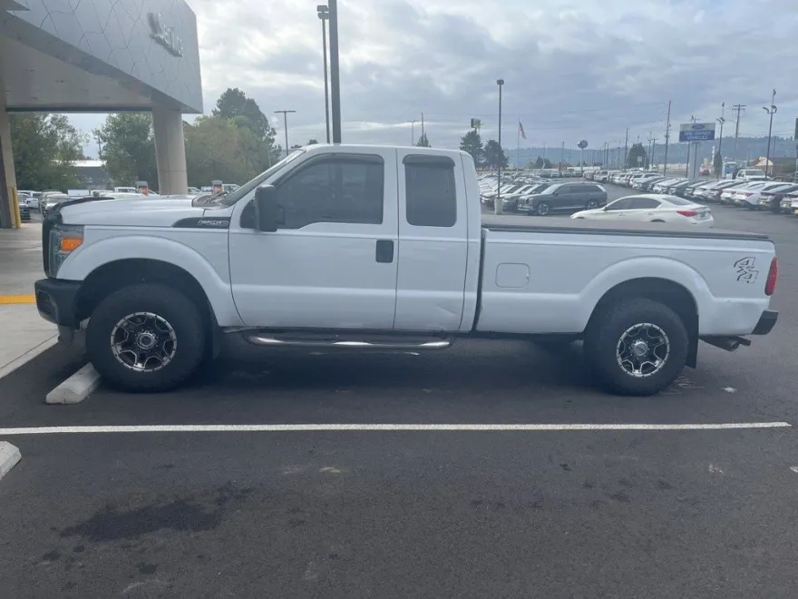 2016 Ford F-250 photo 1