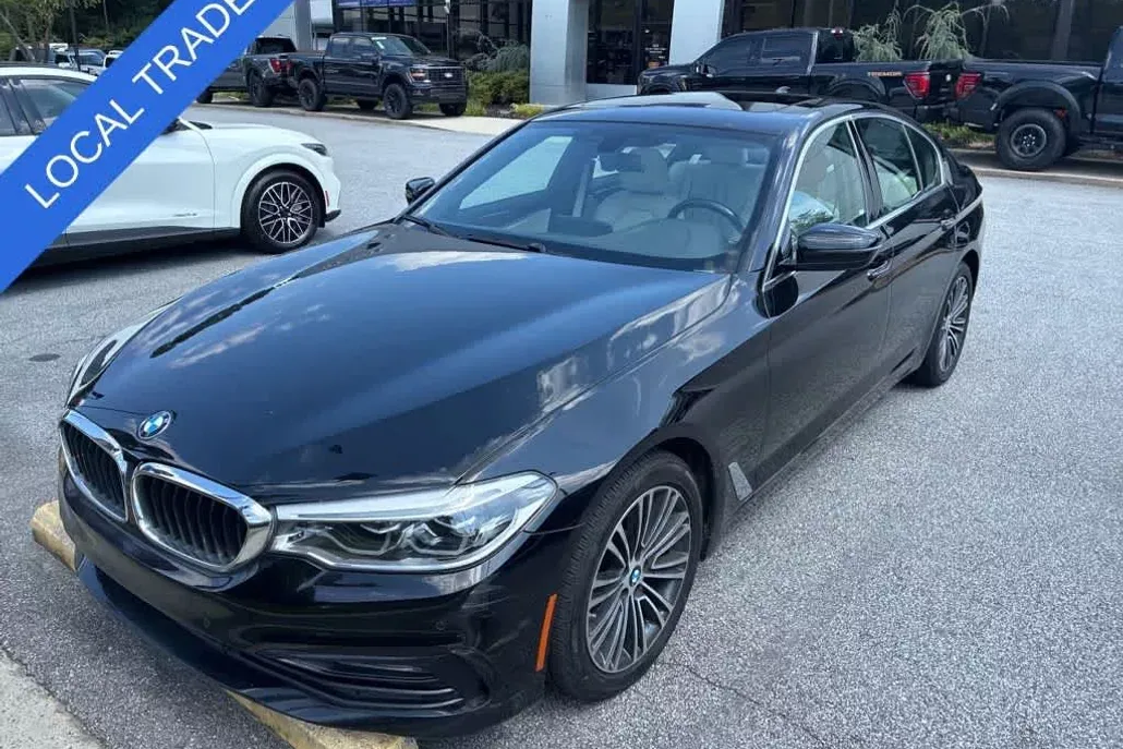 2017 Bmw 540i photo 1