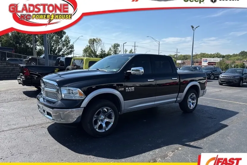 2013 Ram 1500 Laramie photo 1