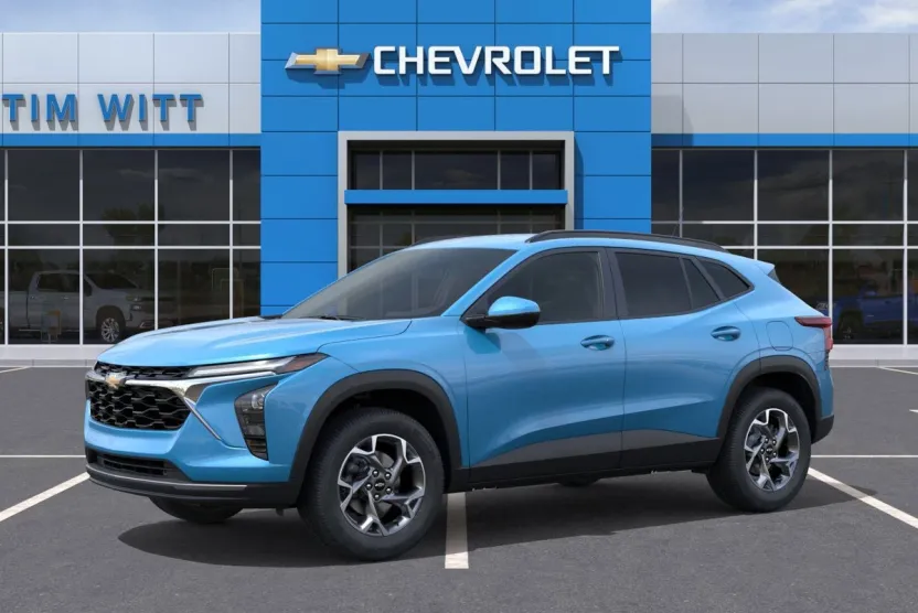 2026 Chevrolet Trax LT photo 1