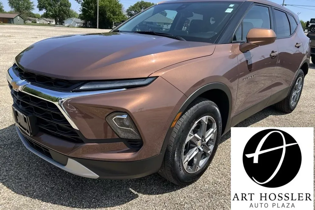 2023 Chevrolet Blazer 2LT photo 1