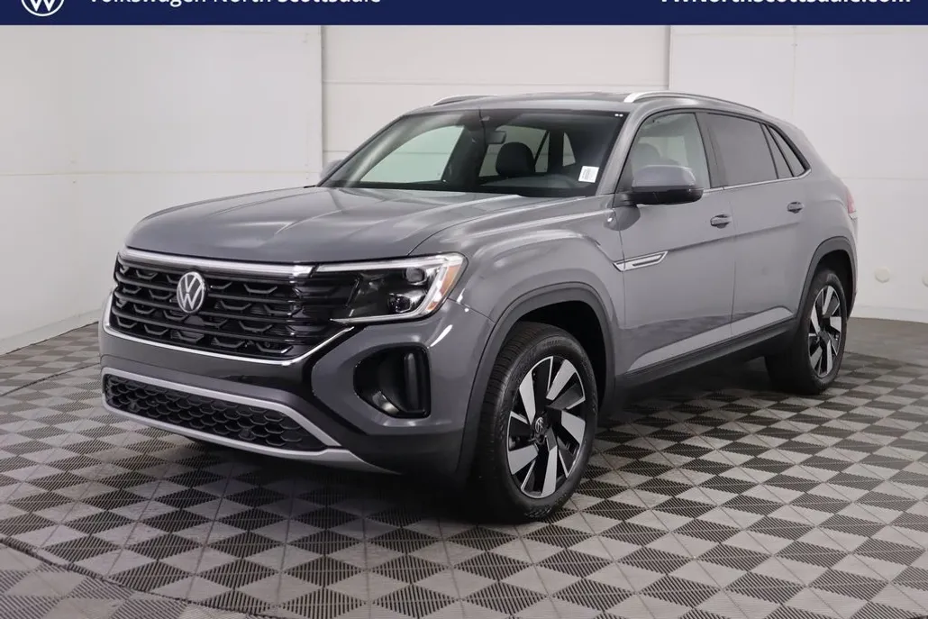 2026 Volkswagen Atlas Cross Sport SE Technology photo 1