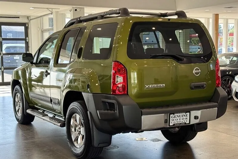 2011 Nissan Xterra S photo 1