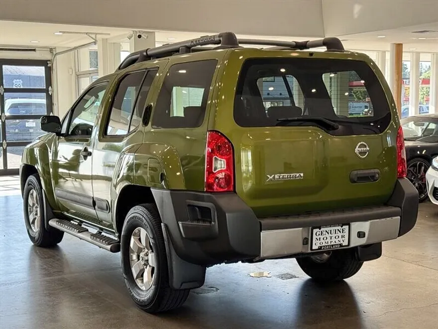 2011 Nissan Xterra S photo 1