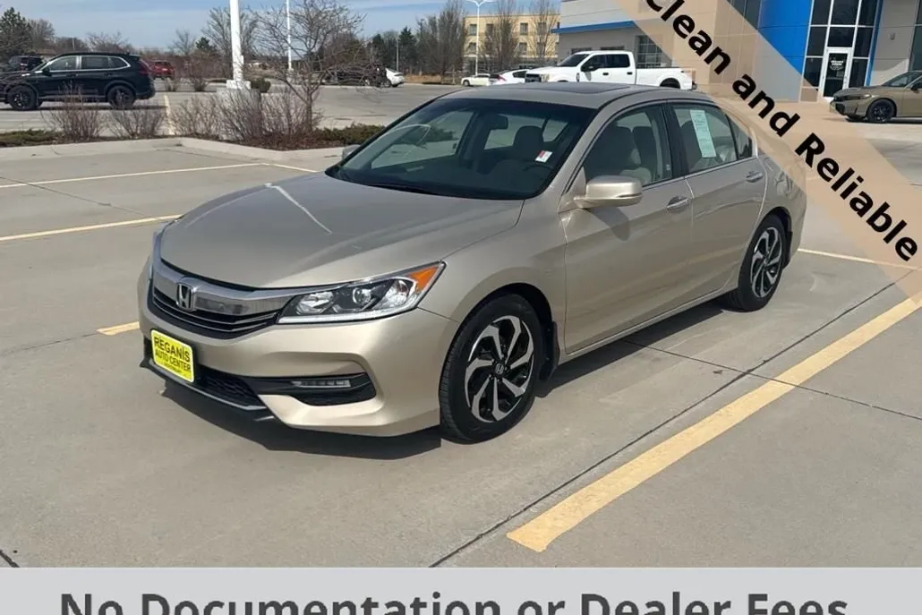 2017 Honda Accord EX-L photo 1