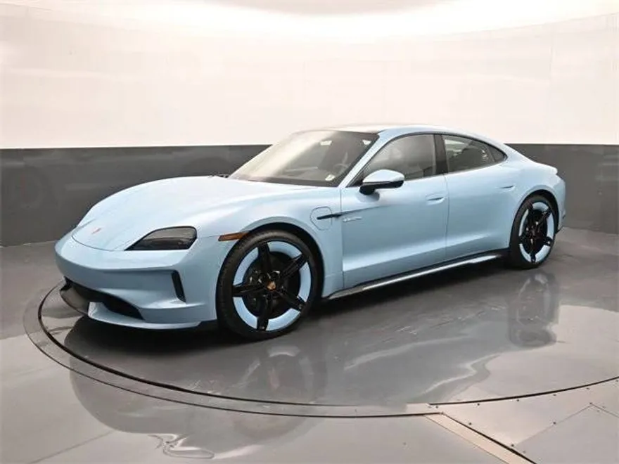 2025 Porsche Taycan 4 photo 1