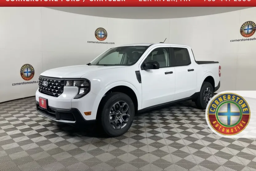 2025 Ford Maverick XLT photo 1