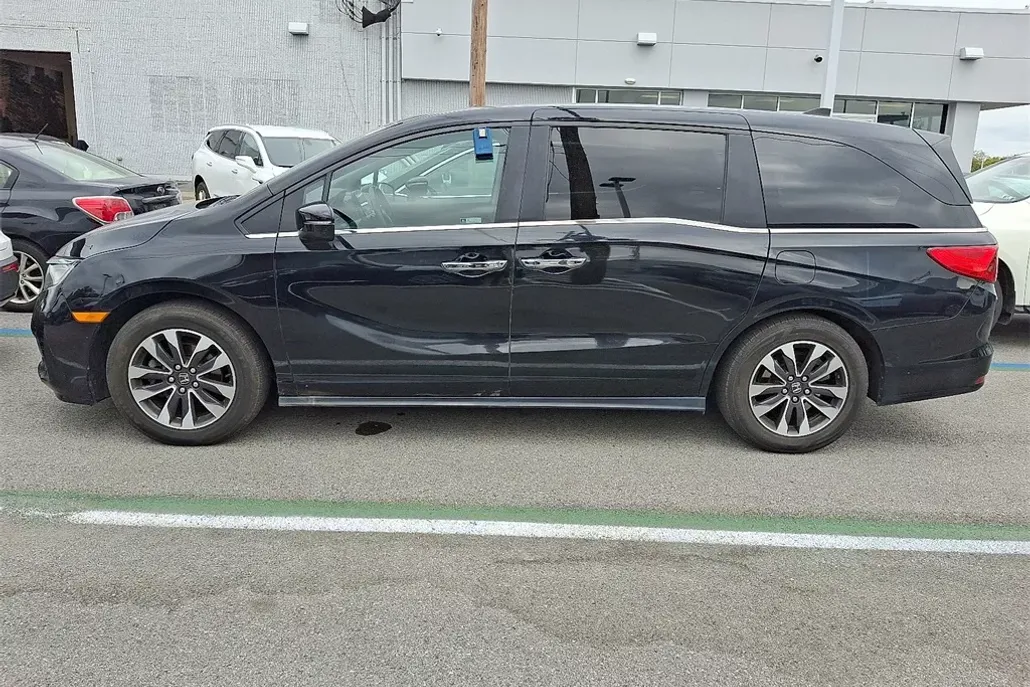 2022 Honda Odyssey EX-L photo 1