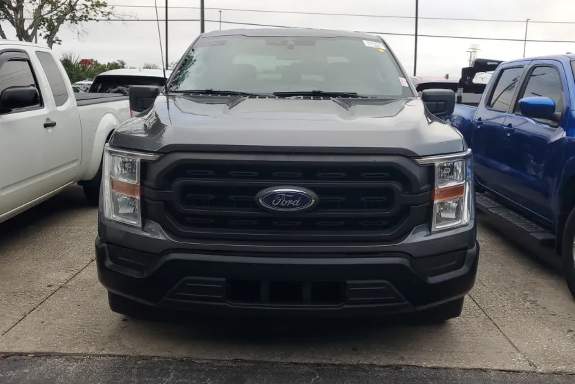 2021 Ford F-150 XL photo 1