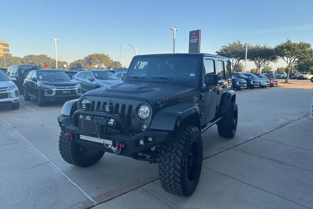 2017 Jeep Wrangler Unlimited Rubicon Recon photo 1