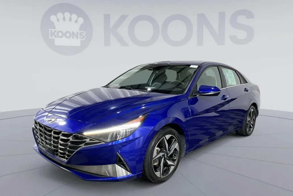 2021 Hyundai Elantra Limited photo 1