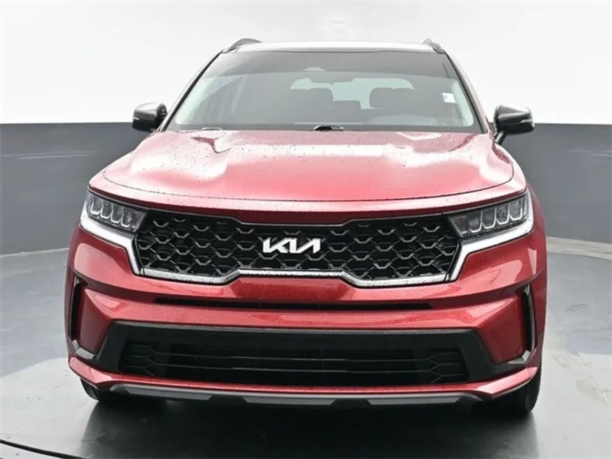 2023 Kia Sorento S photo 1