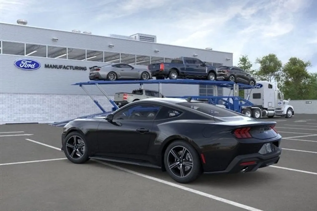 2025 Ford Mustang EcoBoost photo 1