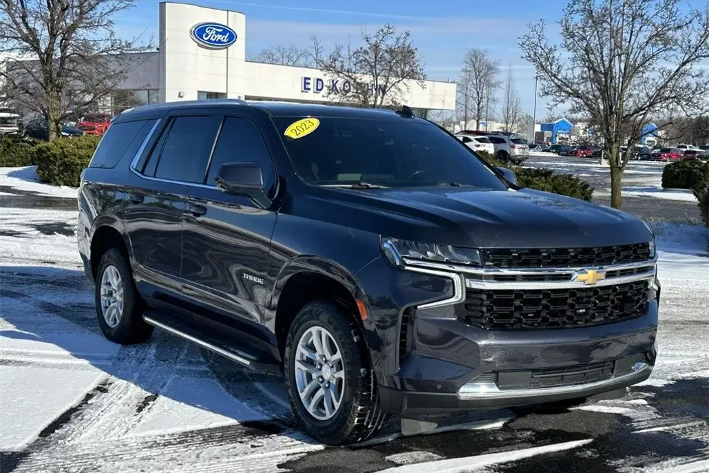 2023 Chevrolet Tahoe LS photo 1