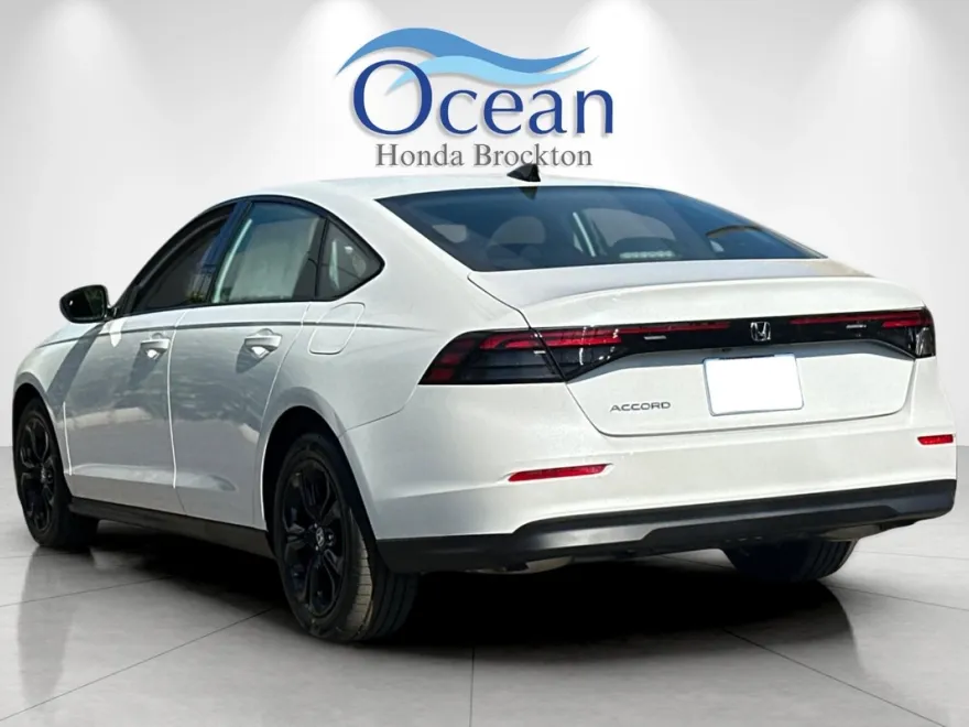 2025 Honda Accord SE photo 1
