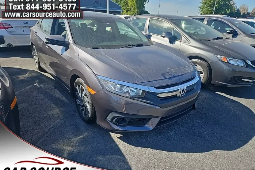 2017 Honda Civic EX photo 1