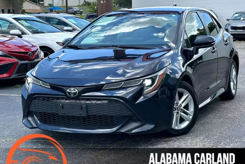 2021 Toyota Corolla SE photo 1