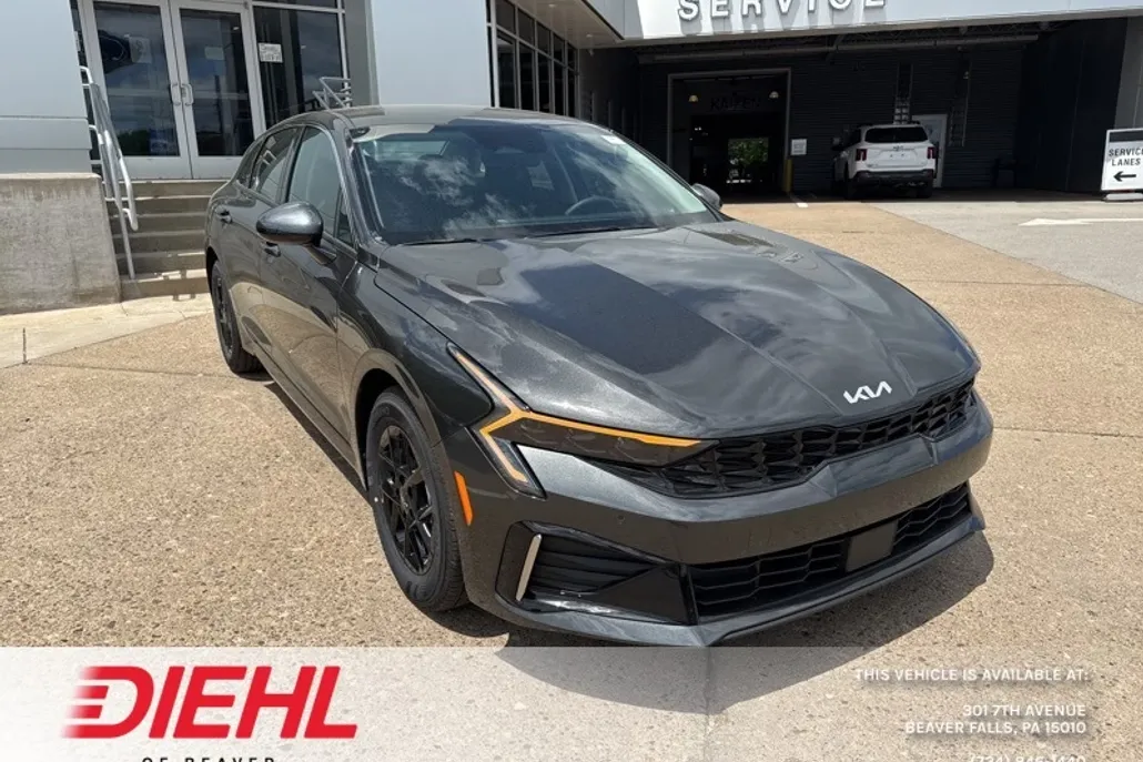 2025 Kia K5 LXS photo 1