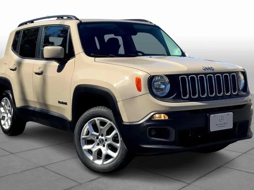 2015 Jeep Renegade Latitude photo 1