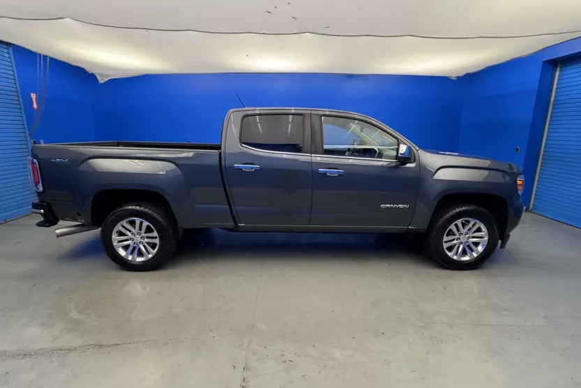 2017 Gmc Canyon SLT photo 1