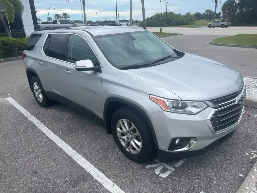 2019 Chevrolet Traverse Leather photo 1