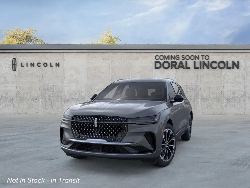 2025 Lincoln Nautilus Reserve photo 1