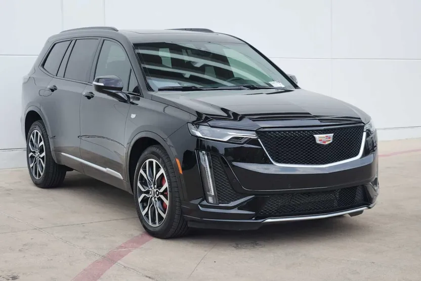 2025 Cadillac XT6 Sport photo 1