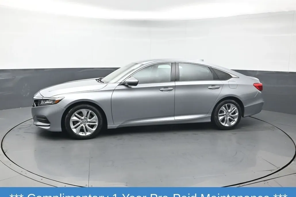 2020 Honda Accord LX photo 1