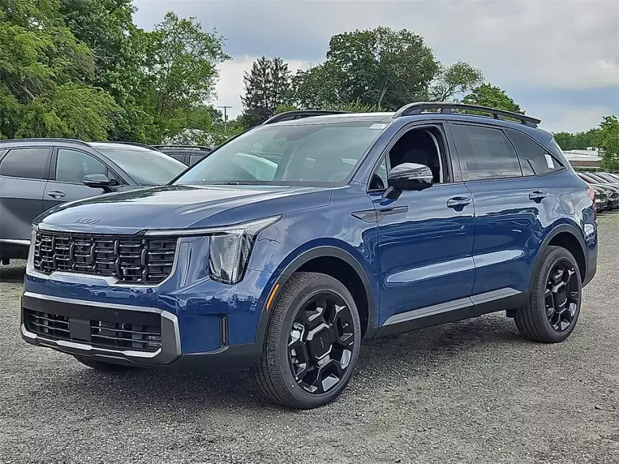 2025 Kia Sorento X-Line SX photo 1