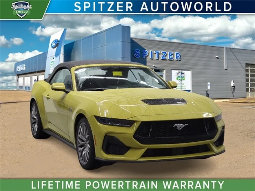 2025 Ford Mustang GT Premium Convertible photo 1