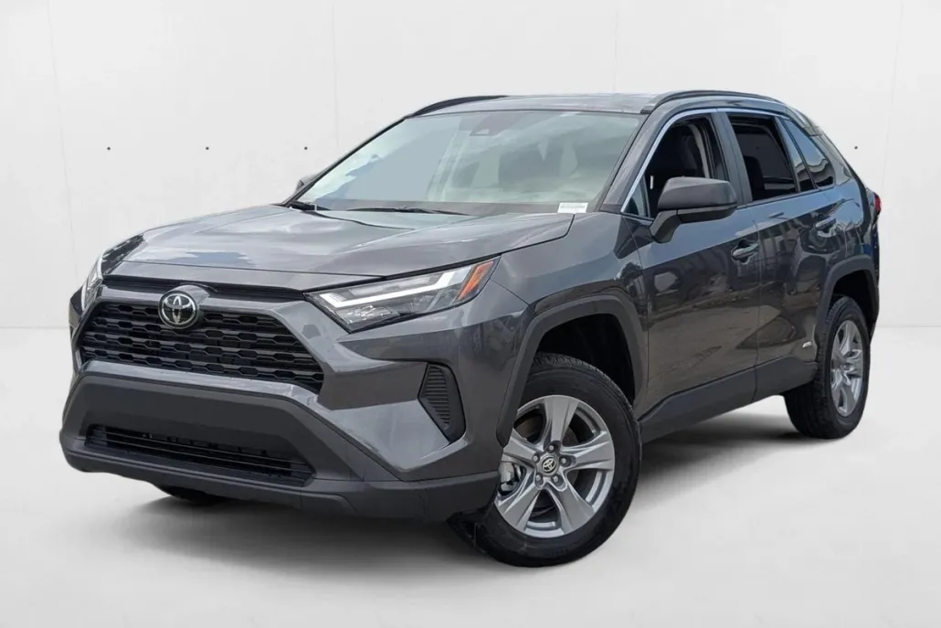 2025 Toyota RAV4 Hybrid LE photo 1