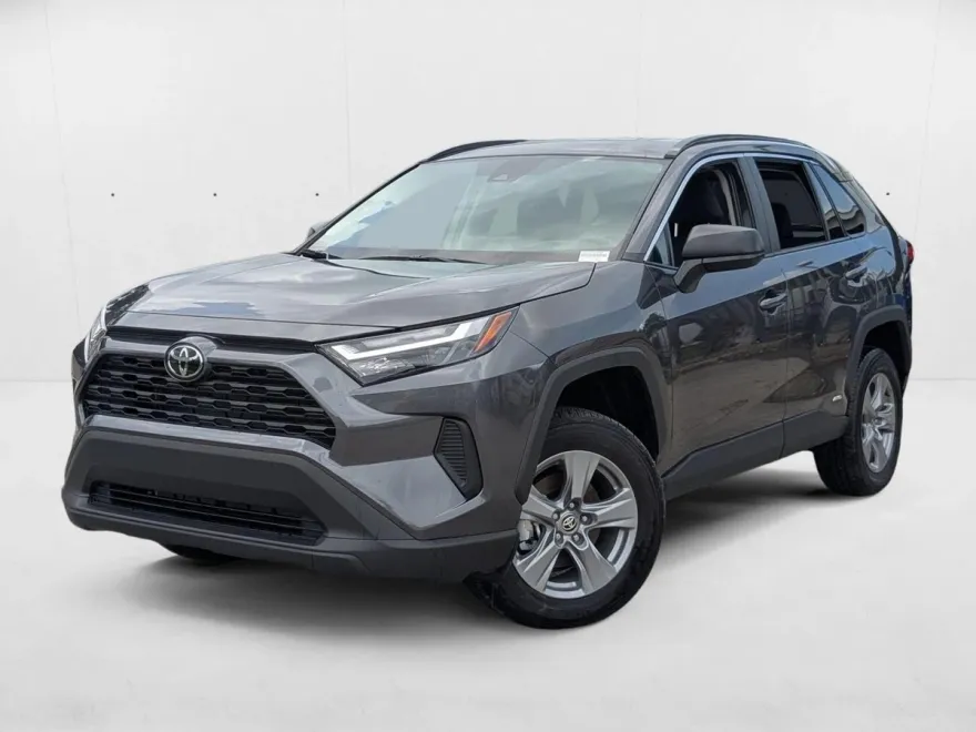 2025 Toyota RAV4 Hybrid LE photo 1
