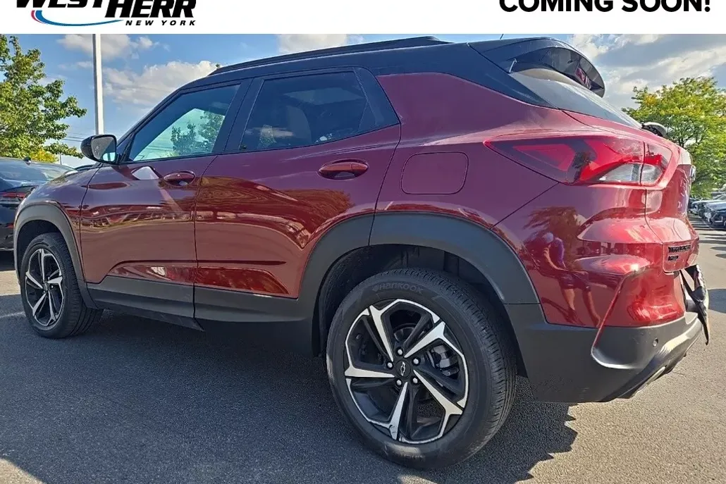 2023 Chevrolet Trailblazer RS photo 1