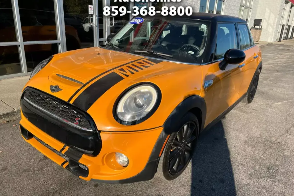 2016 Mini Cooper Hardtop S photo 1
