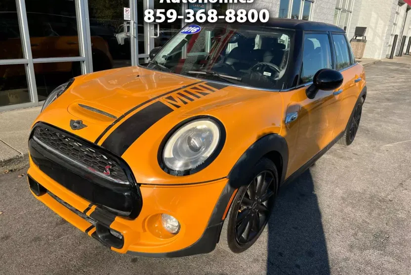 2016 Mini Cooper Hardtop S photo 1