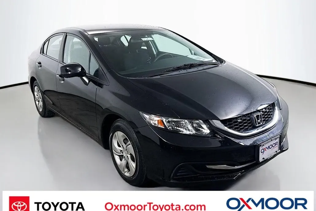 2013 Honda Civic LX photo 1