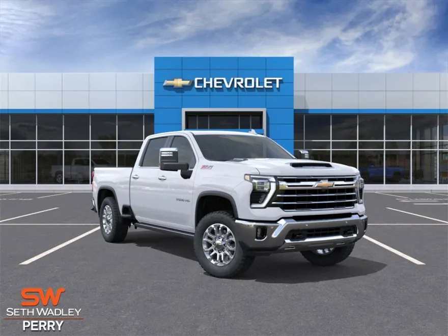 2025 Chevrolet Silverado 3500HD LTZ photo 1