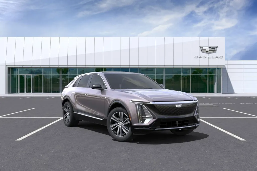 2025 Cadillac Lyriq Luxury photo 1