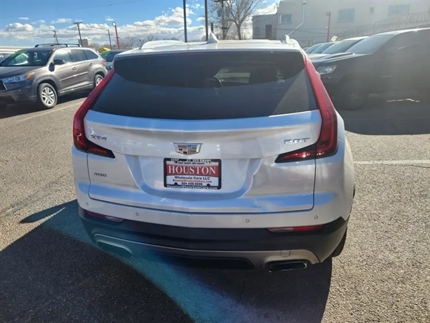 2019 Cadillac XT4 Premium Luxury photo 1