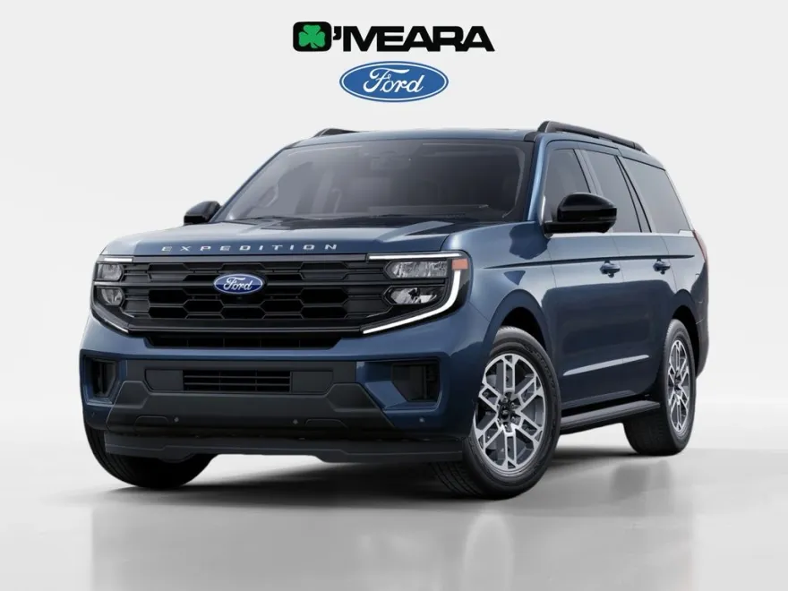 2025 Ford Expedition photo 1