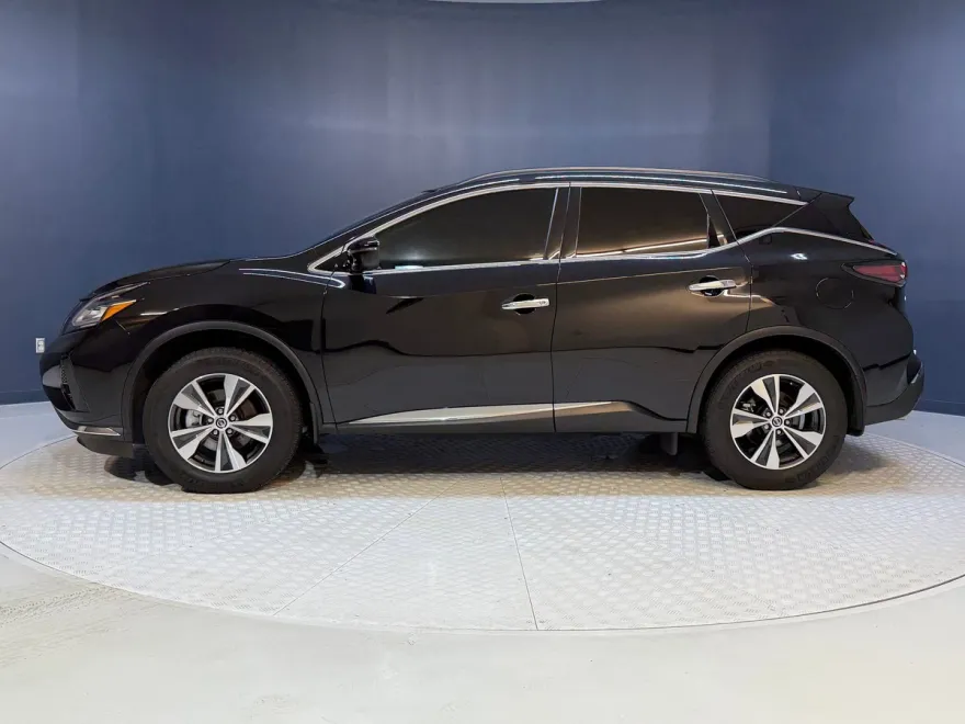 2021 Nissan Murano SV photo 1