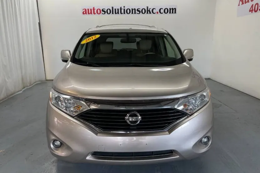 2012 Nissan Quest SL photo 1