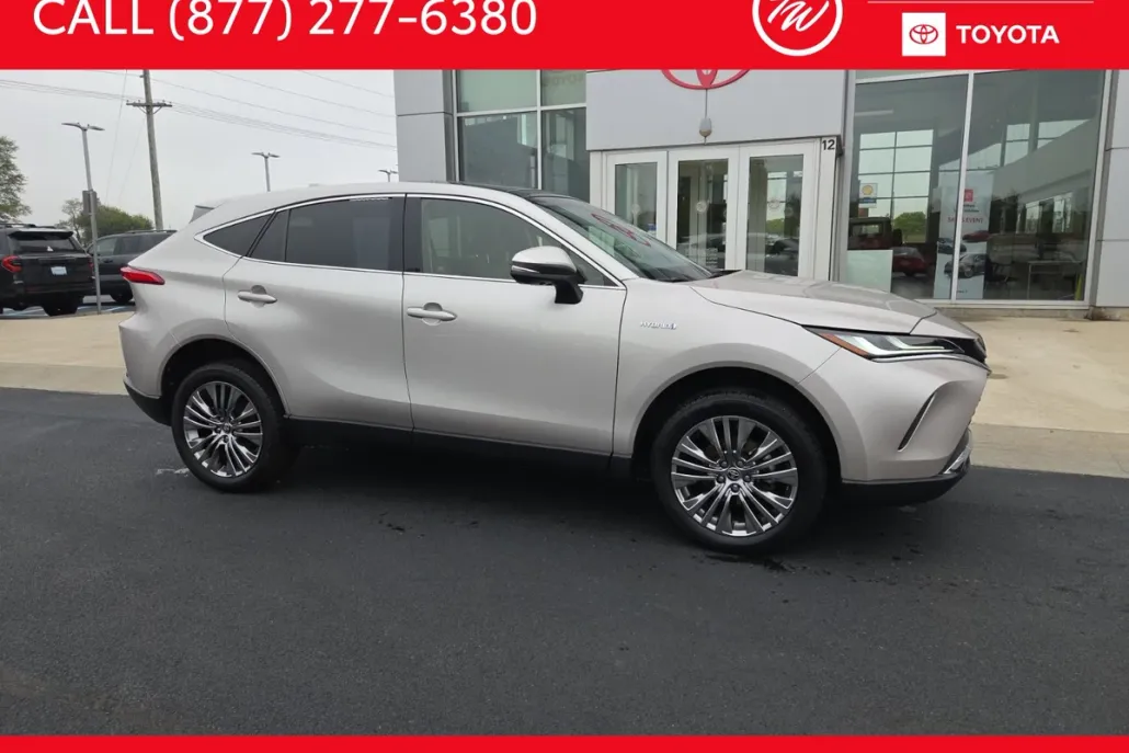 2021 Toyota Venza Limited photo 1