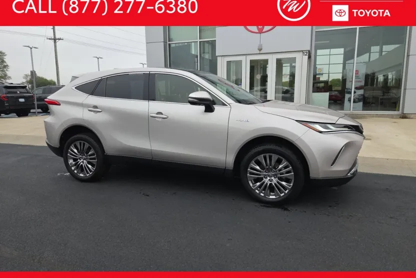 2021 Toyota Venza Limited photo 1