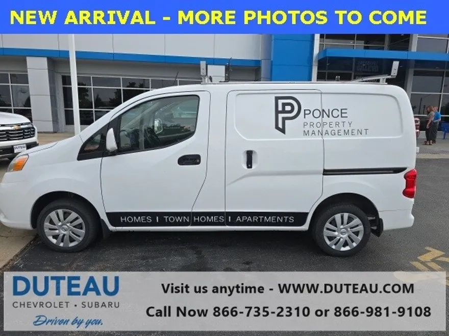 2021 Nissan NV200 SV photo 1