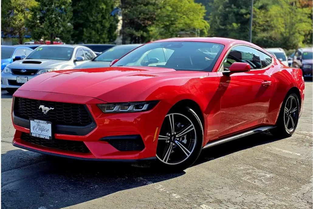 2024 Ford Mustang EcoBoost photo 1